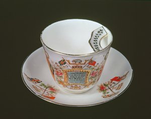 Taza de bigote conmemorativa del Jubileo de Diamante de Victoria, 1897